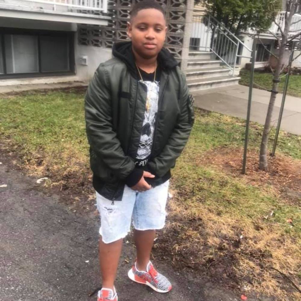 Meet your Posher, Emilio